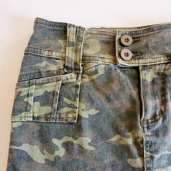1431 * !It Jeans Camo Print Mini Skirt Green Brown Black Size 3/4 90s - Picture 5 of 8